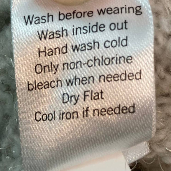 EVRI Pull Over V-Neck Hoodie Tunic Metallic Thread Lightweight Sweater Plus 0X - Picture 10 of 13